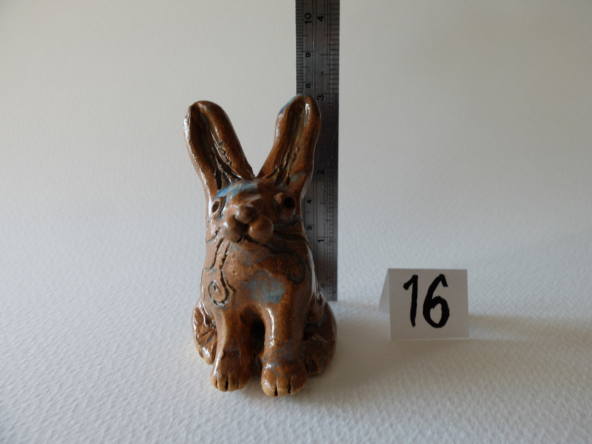 The Vain Hare (#16) – Handcrafted Ceramic Animal Figurine
