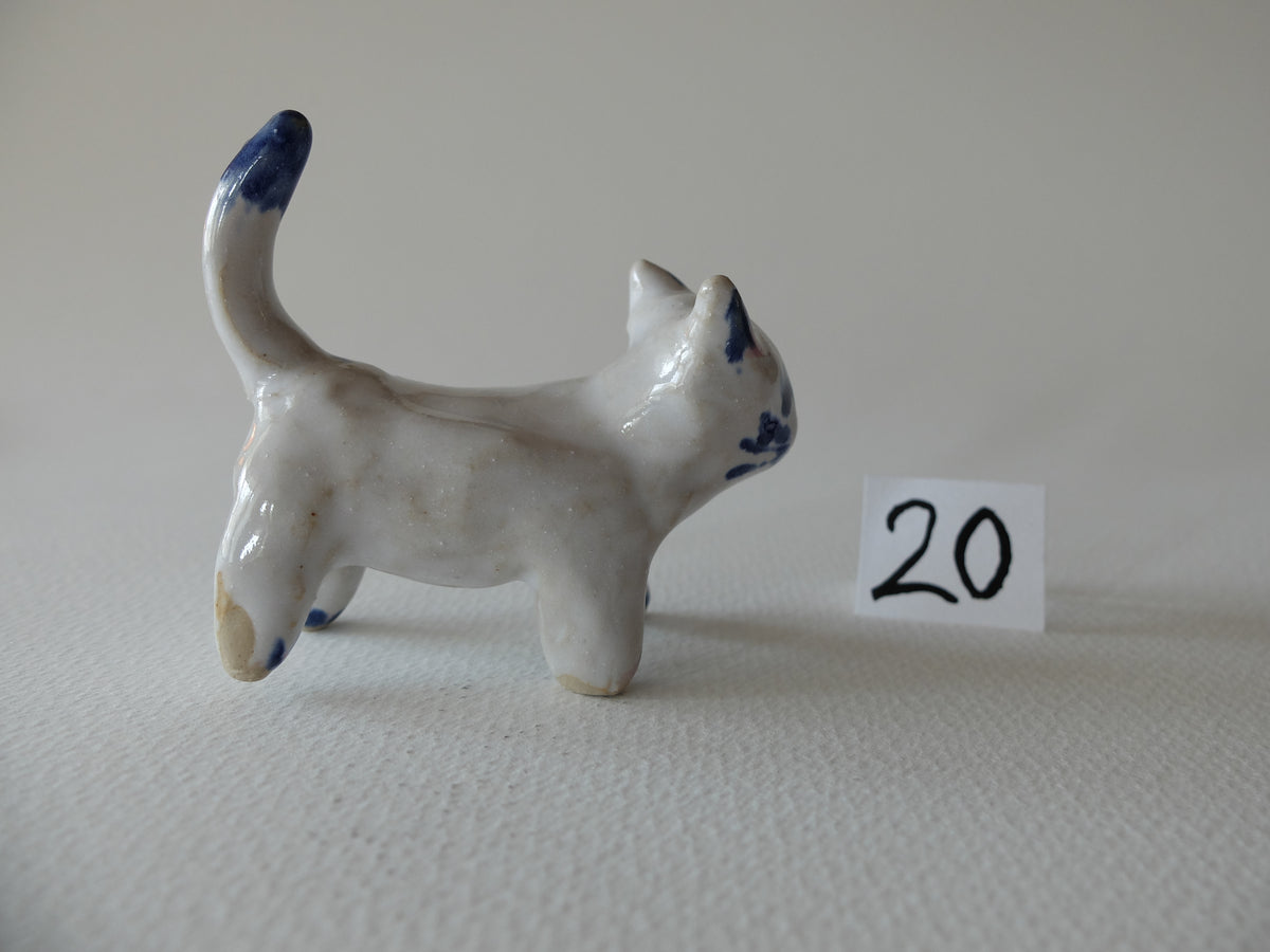 The Curious White Cat (#20) – Handcrafted Ceramic Animal Figurine