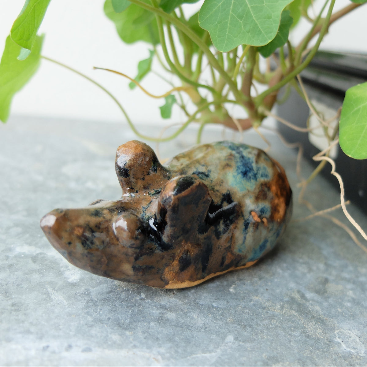 The Zen Mouse (#23) – Handcrafted Ceramic Animal Figurine