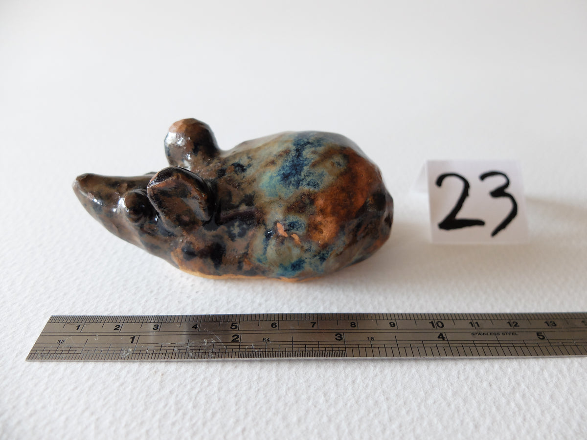 The Zen Mouse (#23) – Handcrafted Ceramic Animal Figurine