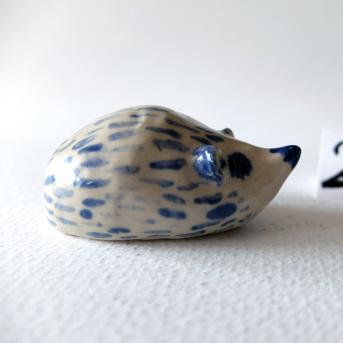 The Dashed Hedgehog (#29) – Handcrafted Ceramic Figurine